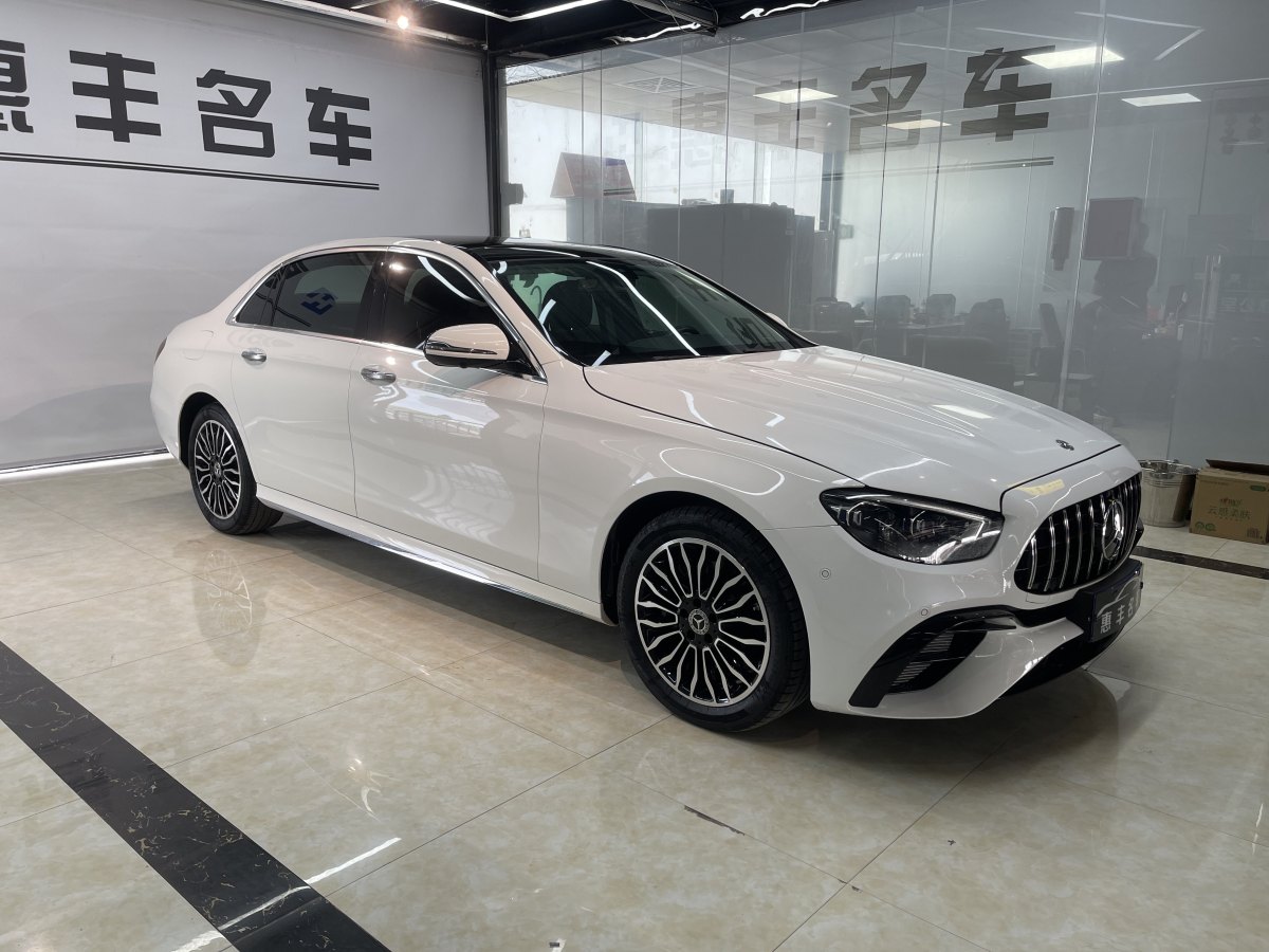 奔馳 奔馳E級(jí)  2021款 改款 E 300 L 運(yùn)動(dòng)豪華型圖片