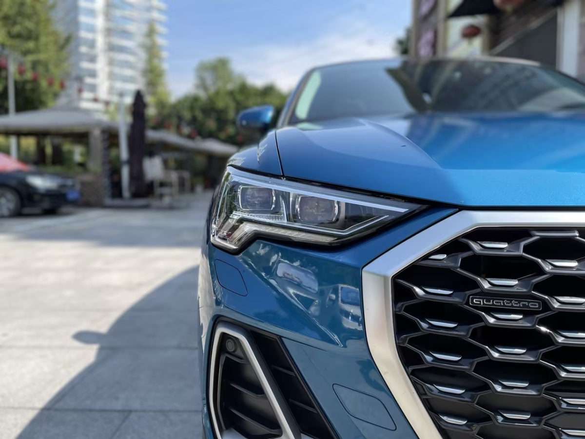 2020年5月奧迪 奧迪Q3  2020款 45 TFSI quattro 豪華動(dòng)感型