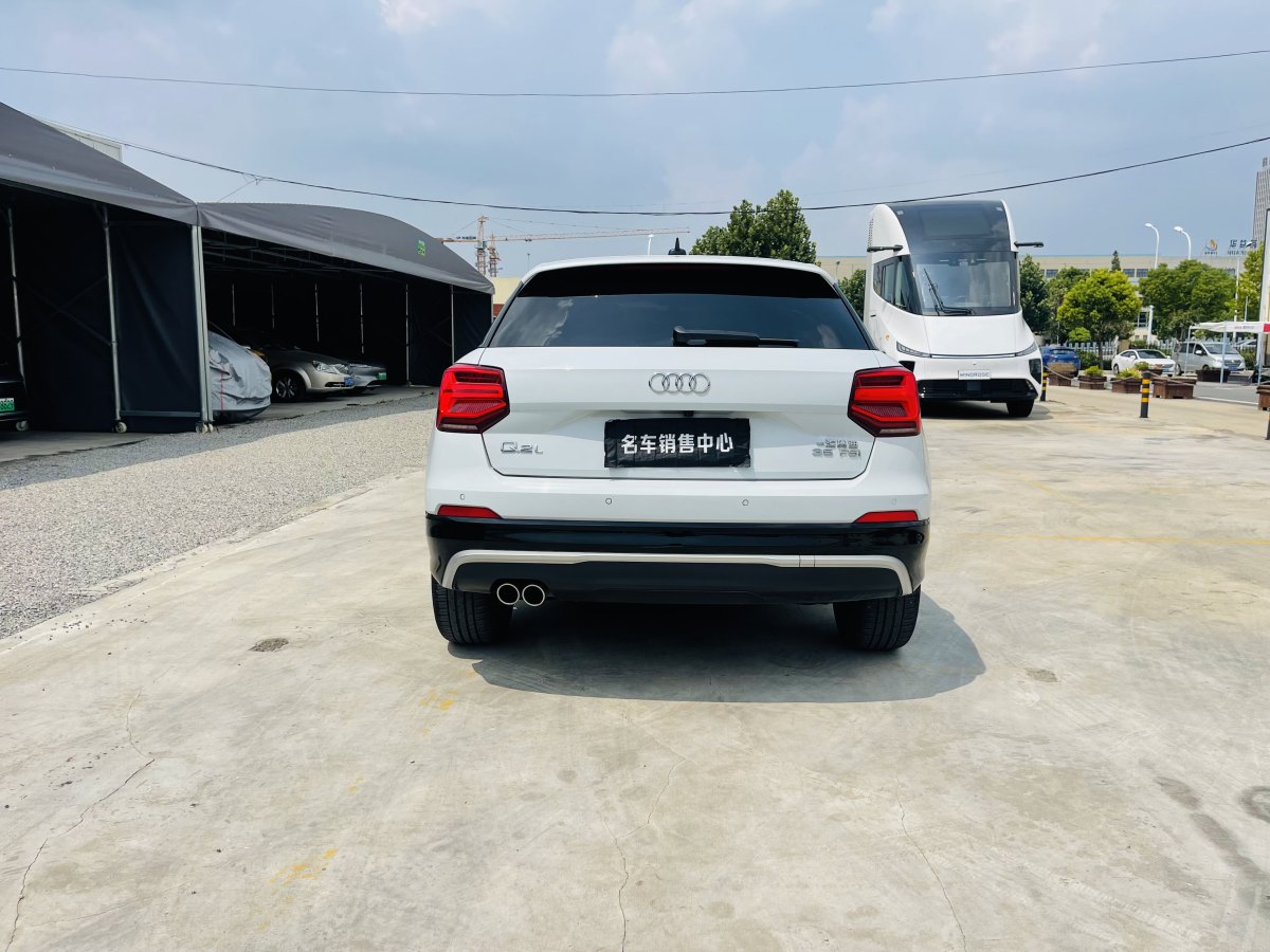 奥迪 奥迪Q2L  2023款 35TFSI 进取动感型图片