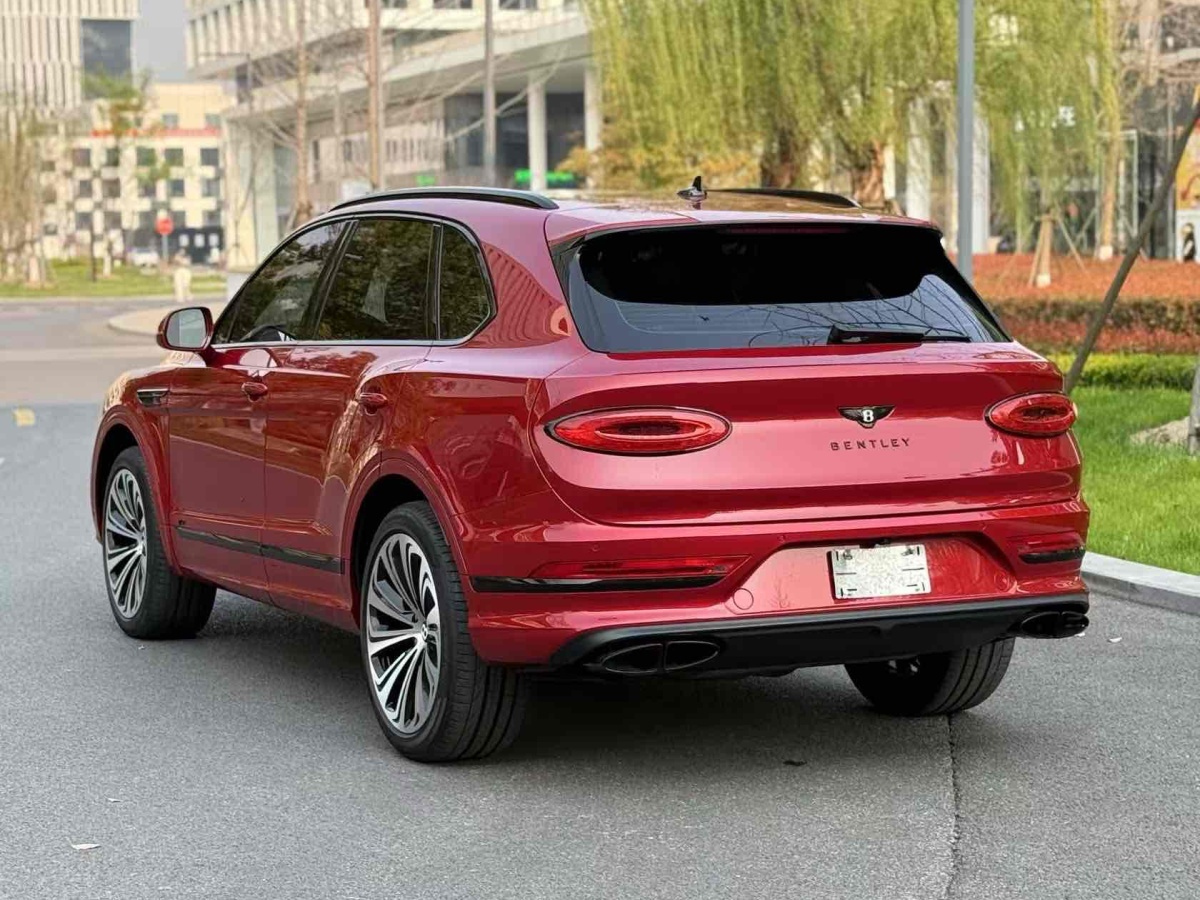 賓利 添越  2022款 4.0T V8圖片