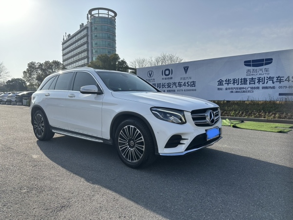 奔驰 奔驰GLC  2019款 GLC 260 4MATIC 动感型