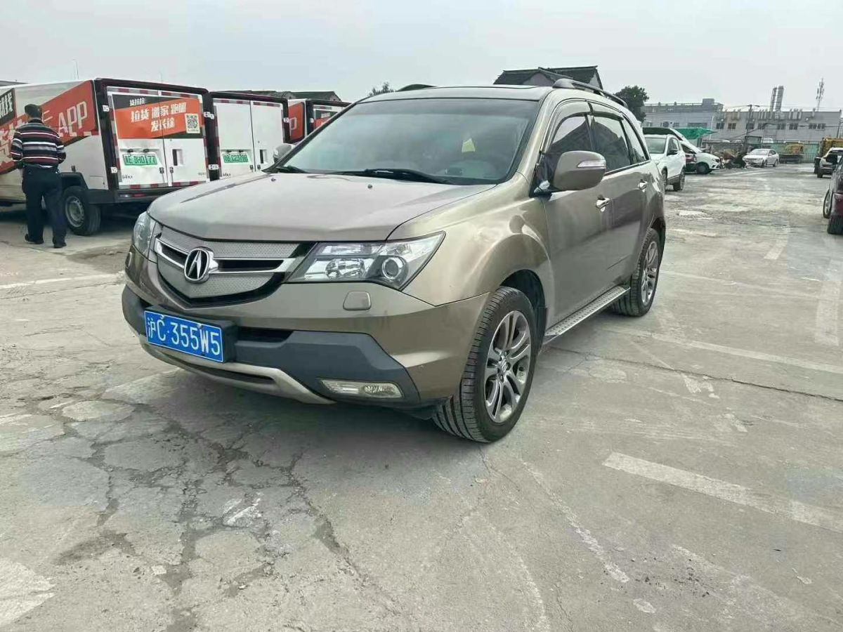 謳歌 MDX  2010款 3.7 標(biāo)準(zhǔn)豪華運(yùn)動(dòng)版圖片