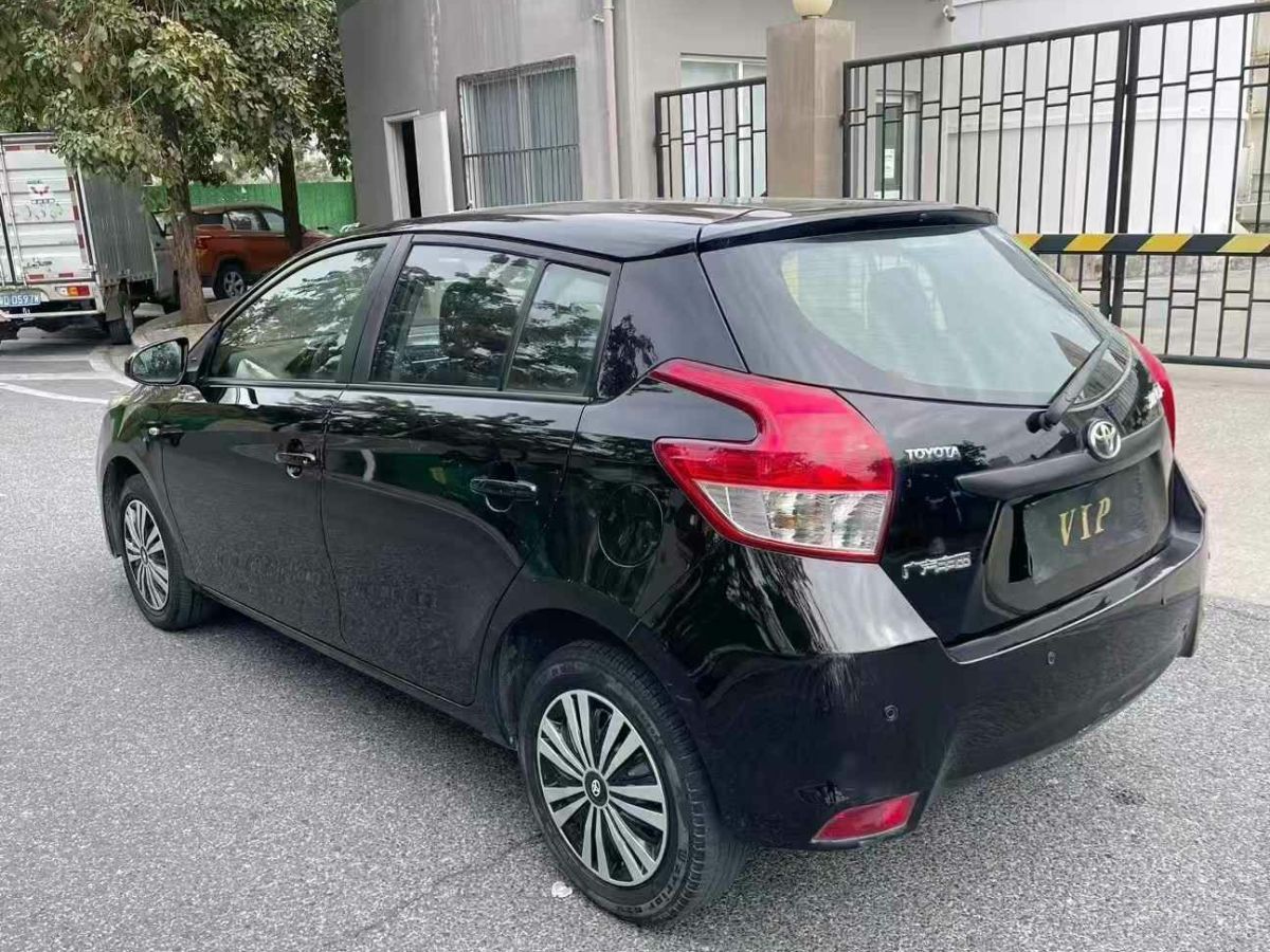 豐田 雅力士  2014款 YARiS L 致炫 1.3 靈動(dòng)版圖片