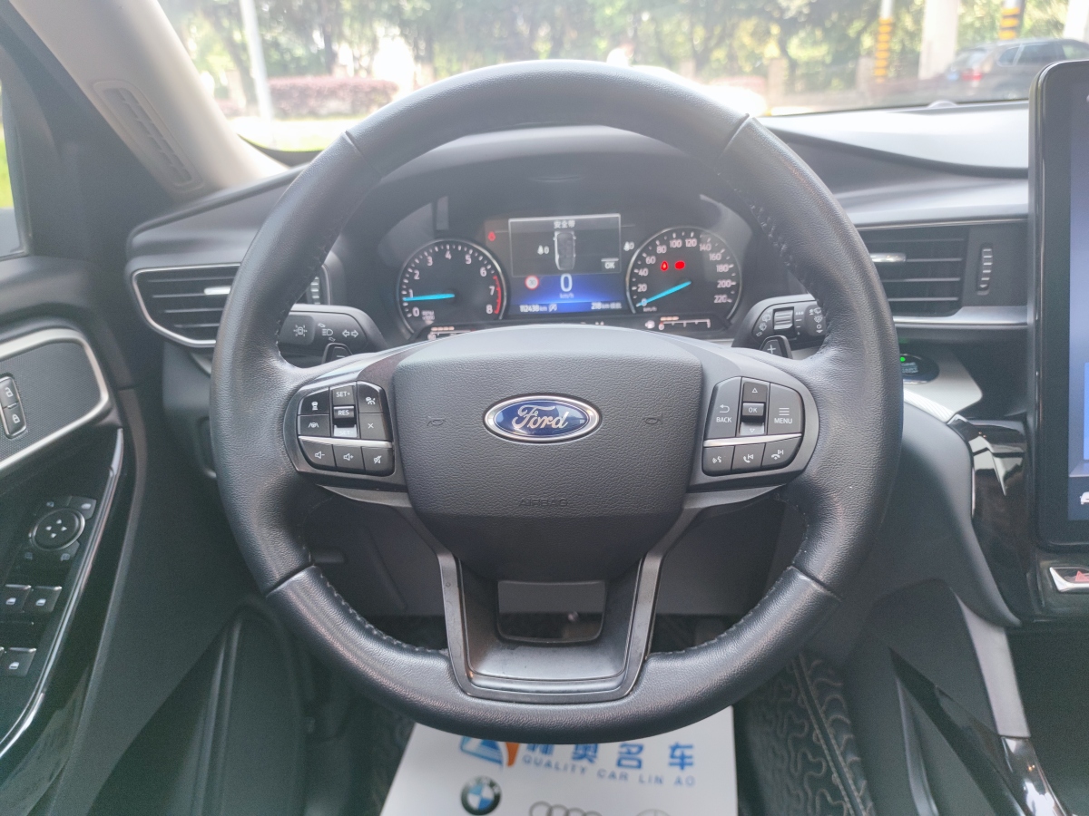 福特 探險(xiǎn)者  2020款 EcoBoost 285 四驅(qū)風(fēng)尚版 6座圖片