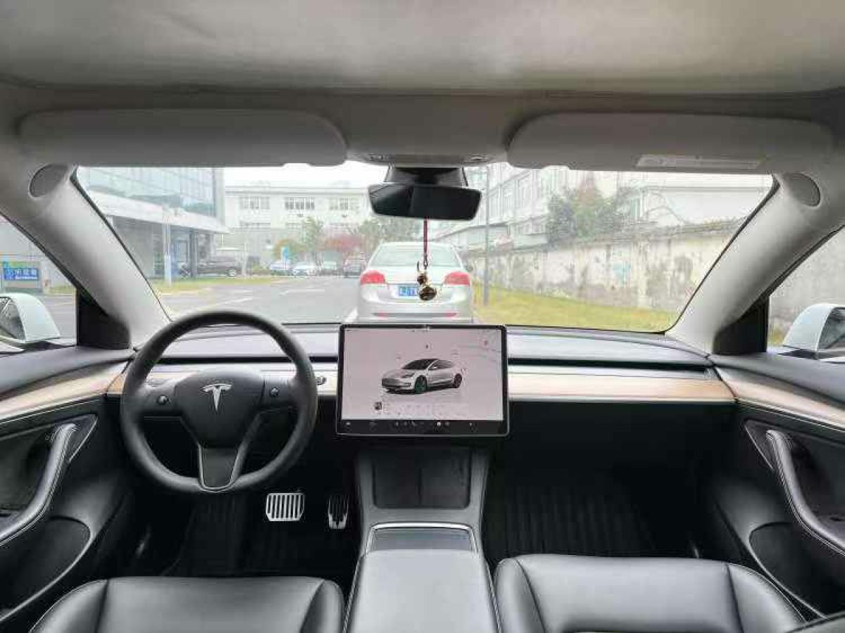 特斯拉 Model S  2023款 三電機全輪驅(qū)動 Plaid版圖片