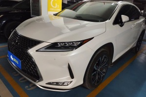 RX 雷克薩斯 改款 300 四驅(qū)典雅版