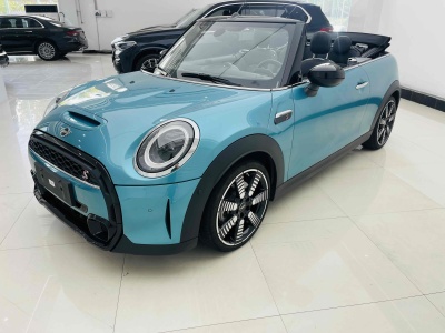 2023年8月 MINI MINI 改款二 2.0T COOPER S CABRIO 艺术家图片