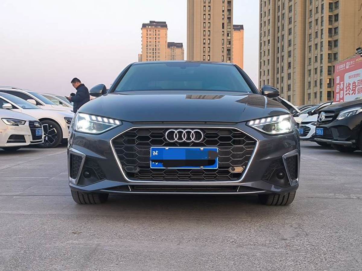 奧迪 奧迪A4L  2023款 40 TFSI 時尚動感型圖片