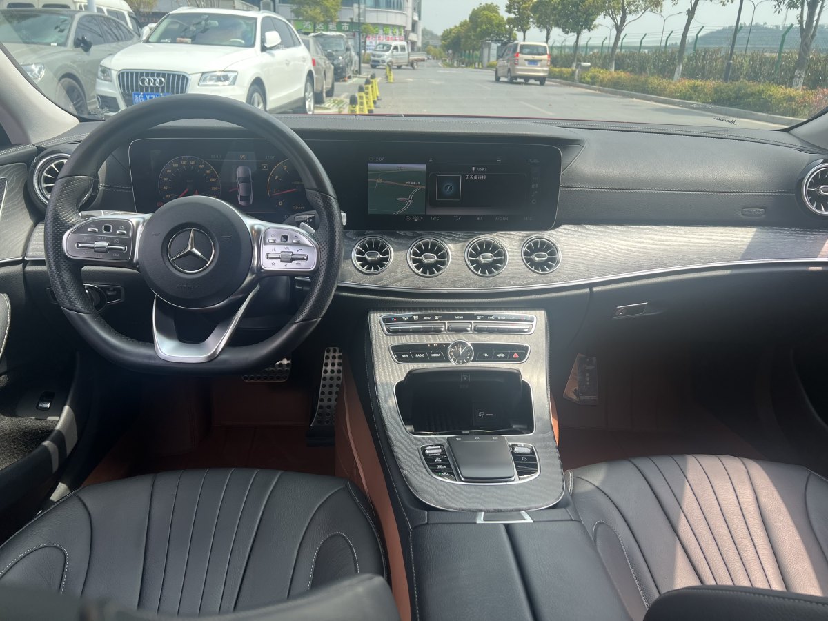 2019年3月奔驰 奔驰CLS级  2023款 改款 CLS 300 动感型