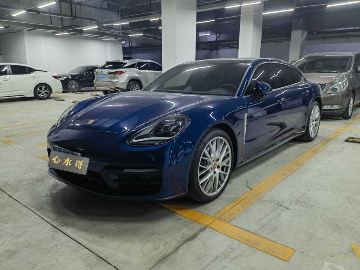 保時(shí)捷 Panamera  2023款 Panamera 行政加長(zhǎng)版 2.9T圖片