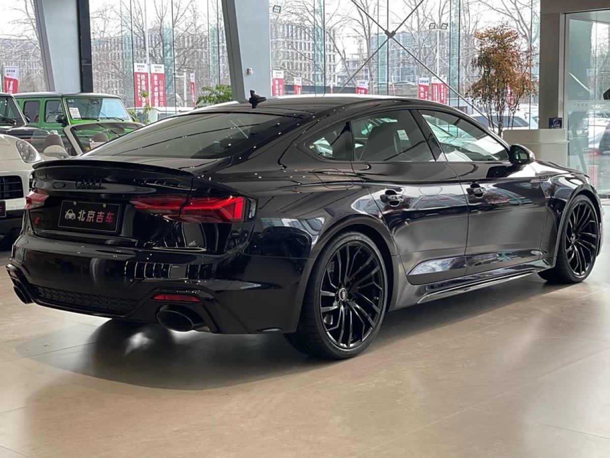 奧迪 奧迪RS 5  2021款 RS5 Sportback 黑曜版圖片