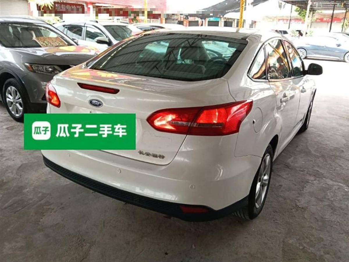 福特 ?？怂? 2015款 三廂 1.6L 自動(dòng)舒適型圖片