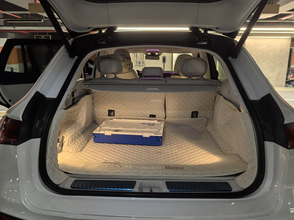 2023年7月奔馳 奔馳EQE SUV  2023款 350 4MATIC 豪華版