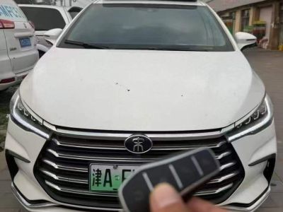 2022年7月 比亞迪 宋MAX新能源 DM-i 105KM 尊榮型圖片