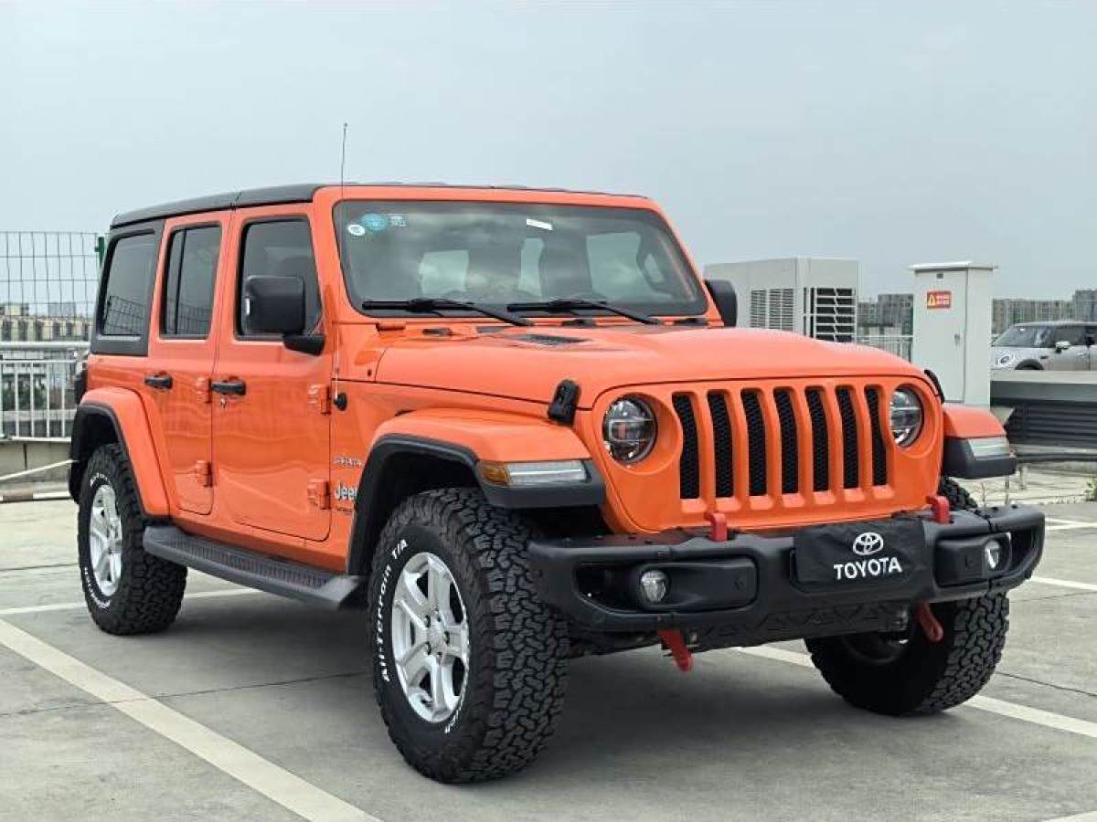 Jeep 牧馬人  2019款 2.0T Sahara 四門版 國VI圖片