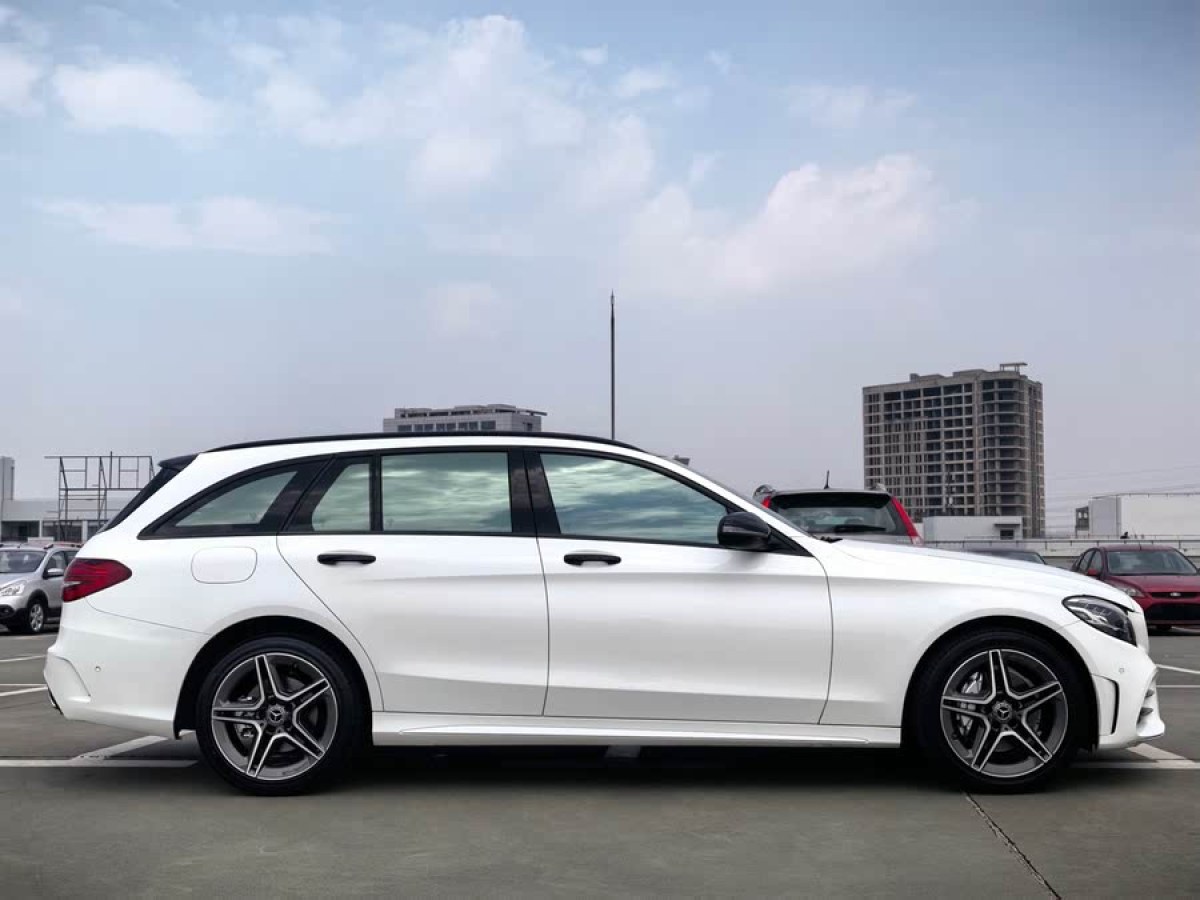 奔馳 奔馳C級(jí)  2020款 改款 C 260 旅行轎車(chē)圖片