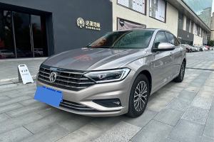 速腾 大众 200TSI DSG舒适型 国VI