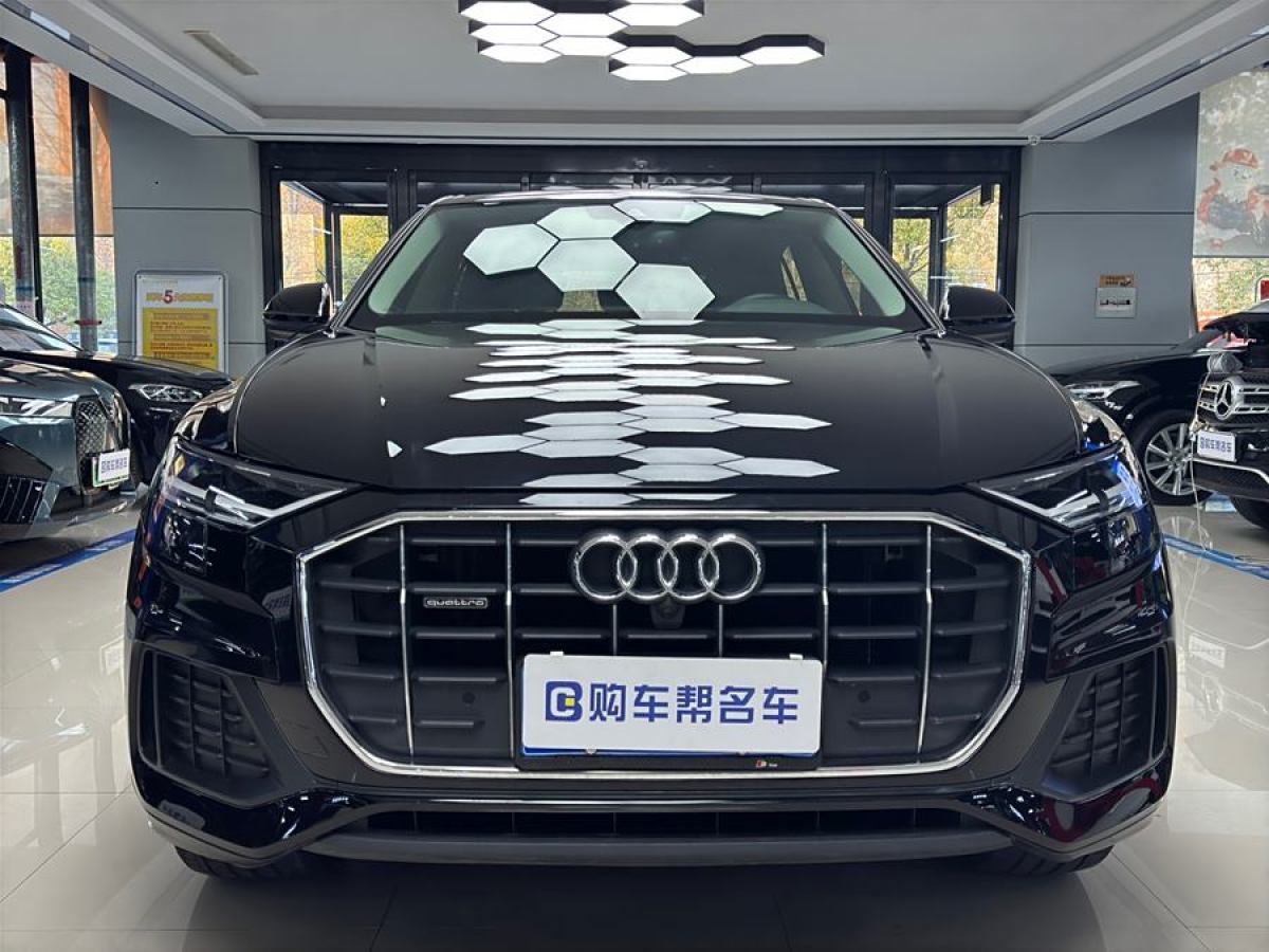 奧迪 奧迪Q8  2019款 45 TFSI 豪華致雅型圖片