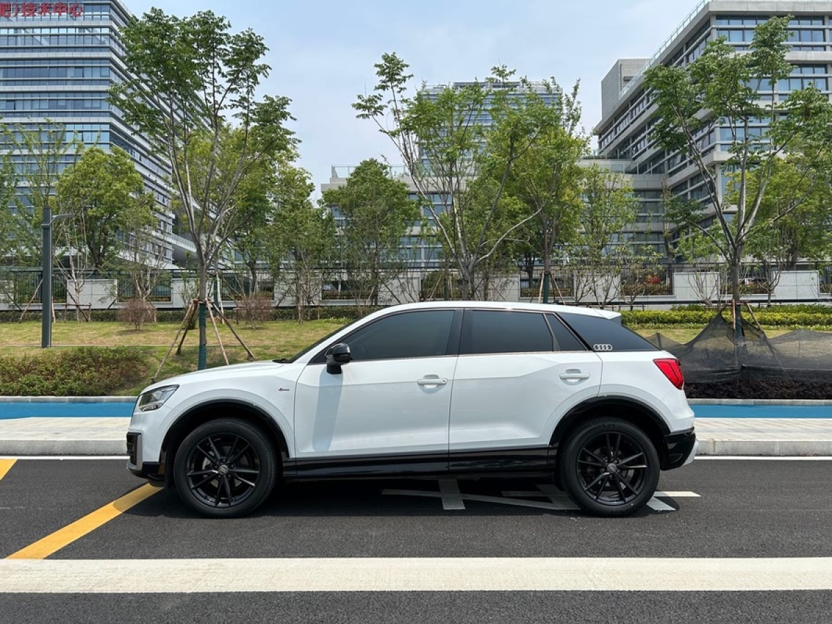 奧迪 奧迪Q2L  2024款 改款 35TFSI 進(jìn)取動感型圖片