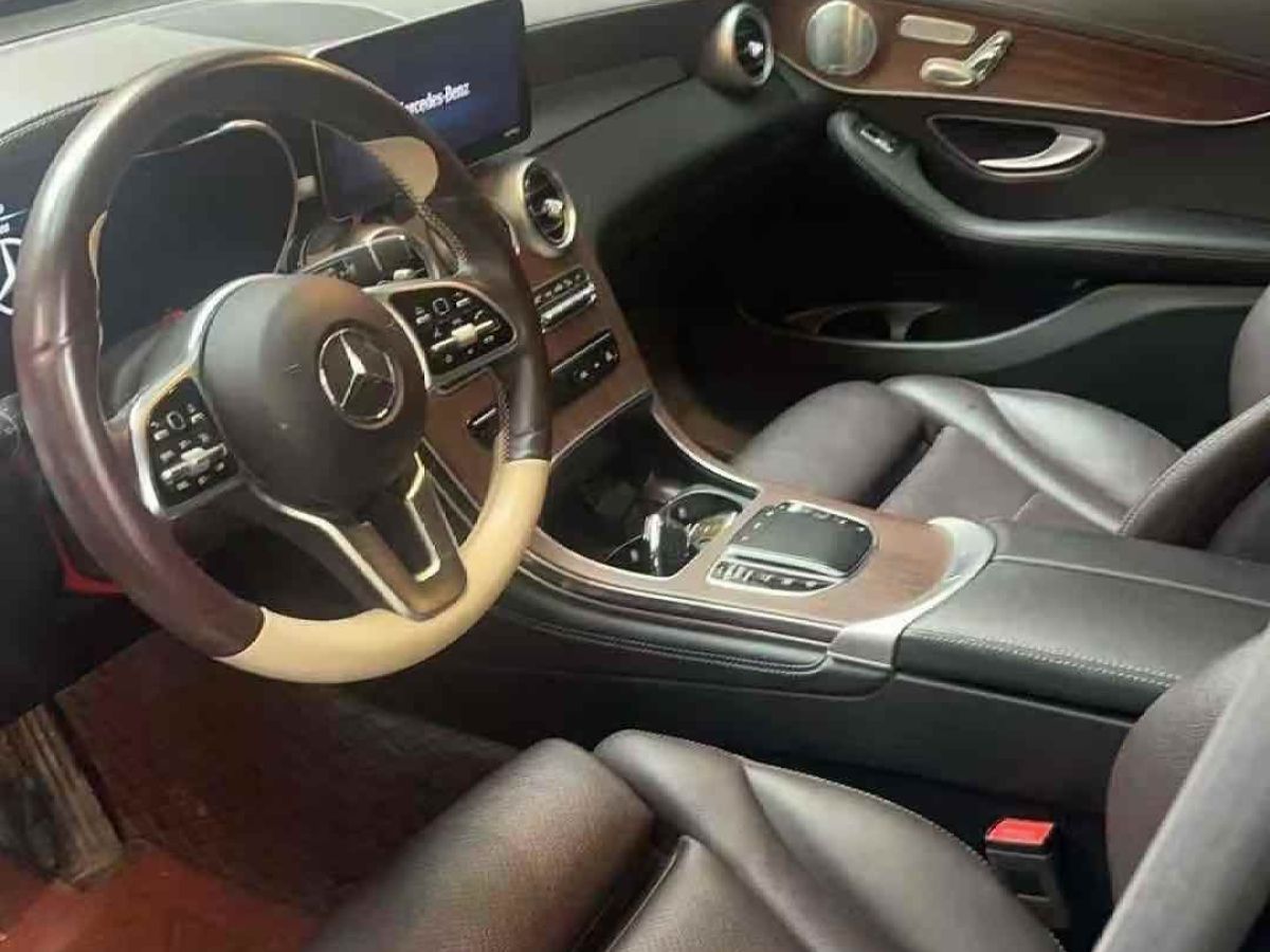 奔馳 奔馳GLC  2021款 GLC 300 4MATIC 轎跑SUV圖片