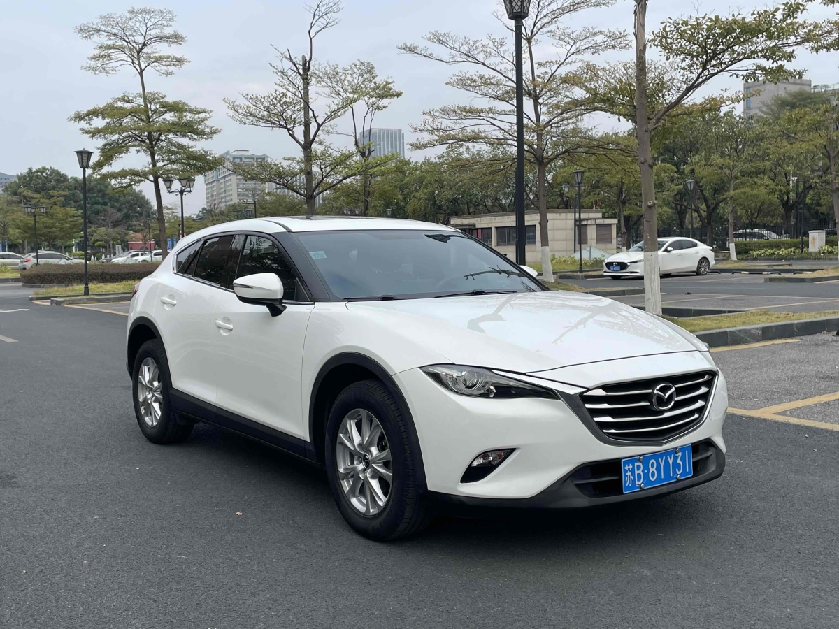 馬自達(dá) CX-4  2016款 2.0L 自動兩驅(qū)藍(lán)天品位版圖片