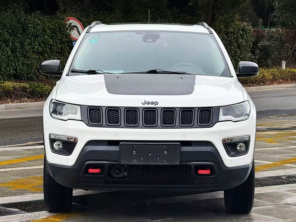 Jeep 指南者  2017款 200TS 自動高性能四驅(qū)版圖片