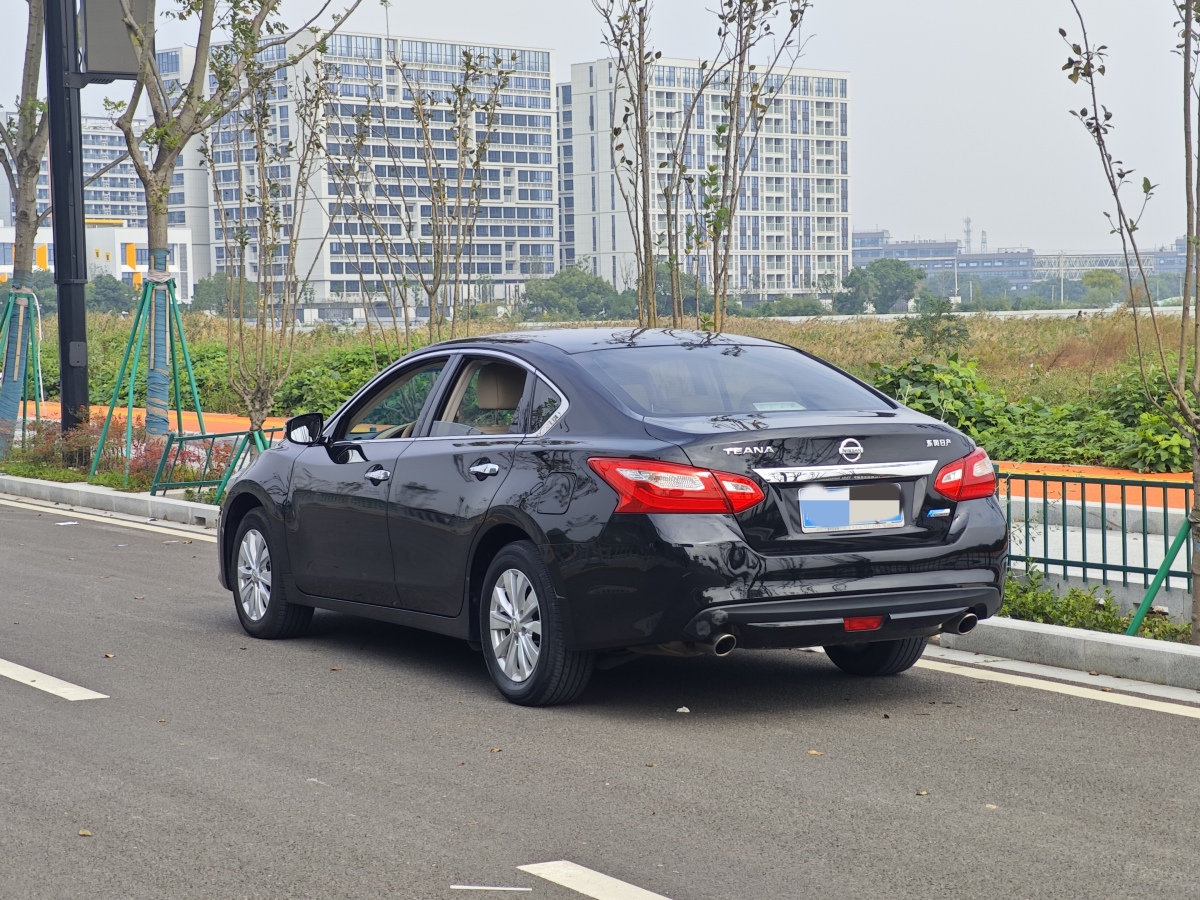 日產(chǎn) 天籟  2016款 2.0L XE 時尚版圖片