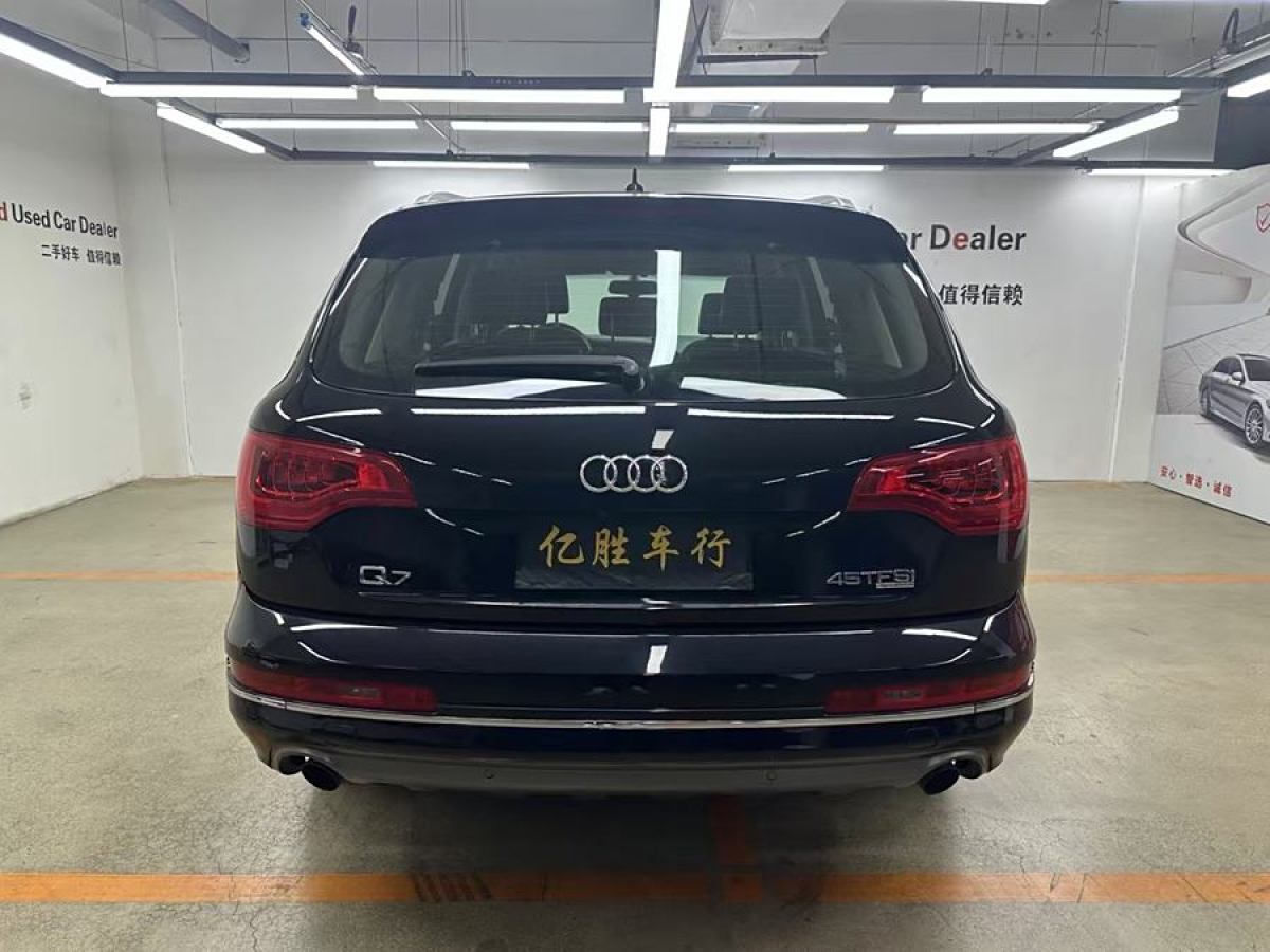 奧迪 奧迪Q7  2012款 3.0 TFSI 專享型(200kW)圖片