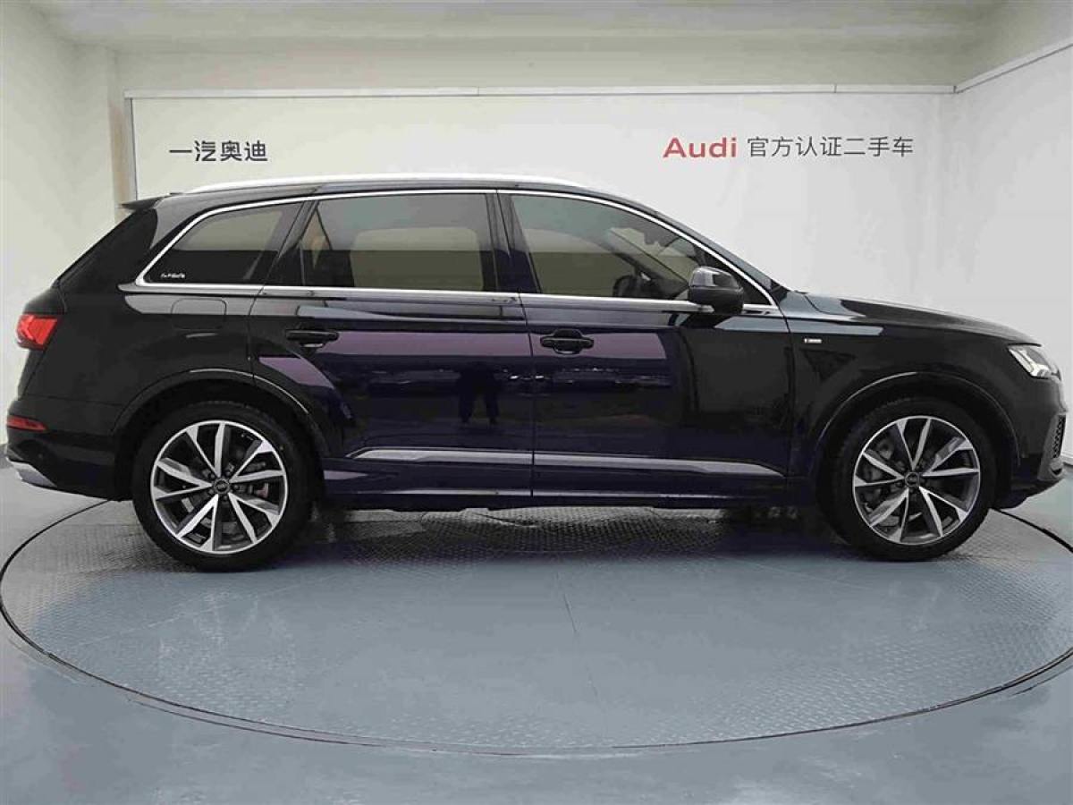 奧迪 奧迪Q7  2024款 55 TFSI quattro S line運動型圖片