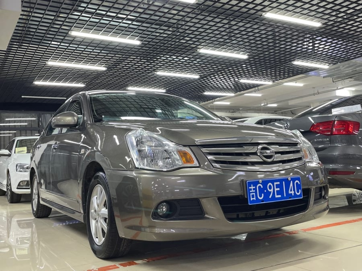 日產(chǎn) 軒逸  2018款 經(jīng)典 1.6XE+ CVT領(lǐng)先版圖片