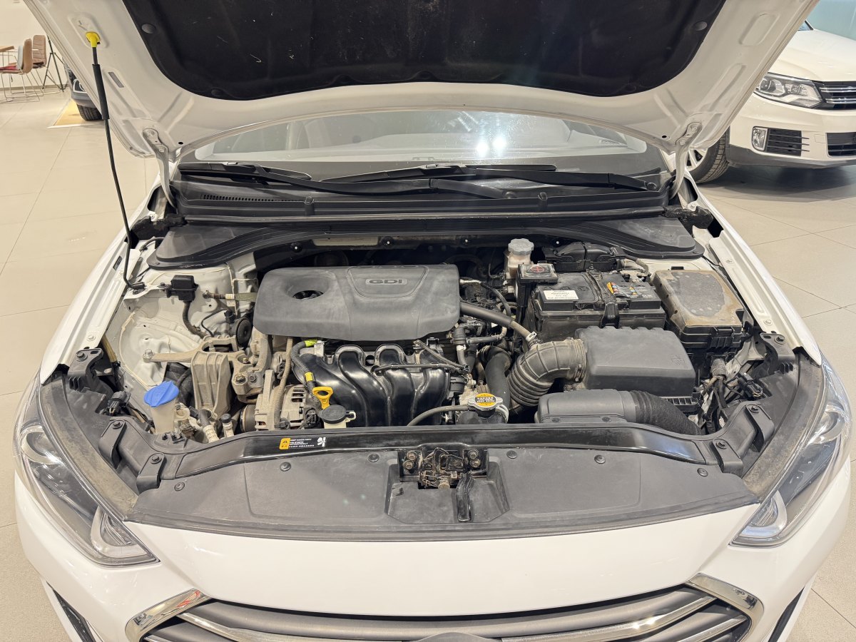 現(xiàn)代 領(lǐng)動(dòng)  2016款 1.6L 自動(dòng)智炫?精英型圖片