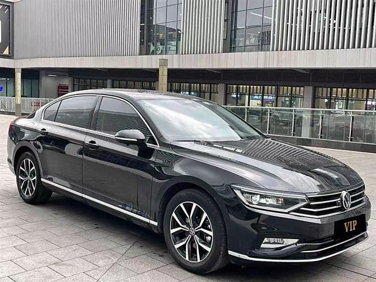 大眾 邁騰  2020款 330TSI DSG 領(lǐng)先型圖片