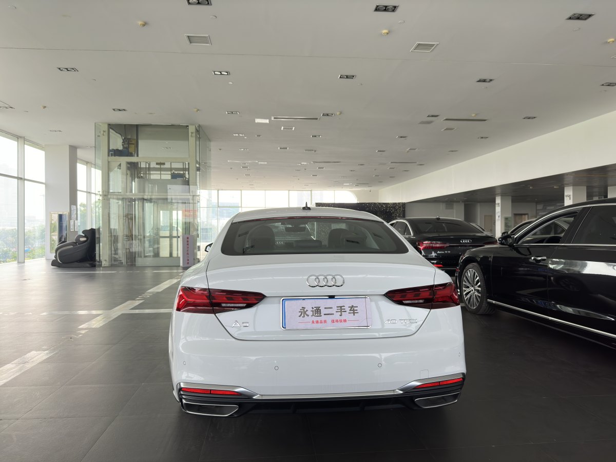 奥迪 奥迪A5  2023款 Sportback 40 TFSI 时尚动感型图片