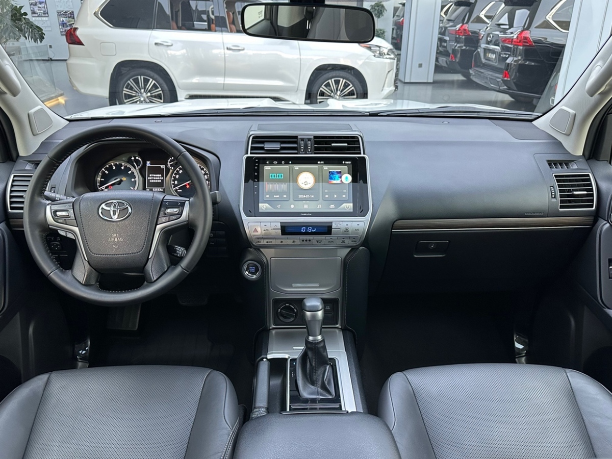 2019年4月丰田 普拉多  2019款 3.5L 自动TX-L尊享版后挂备胎