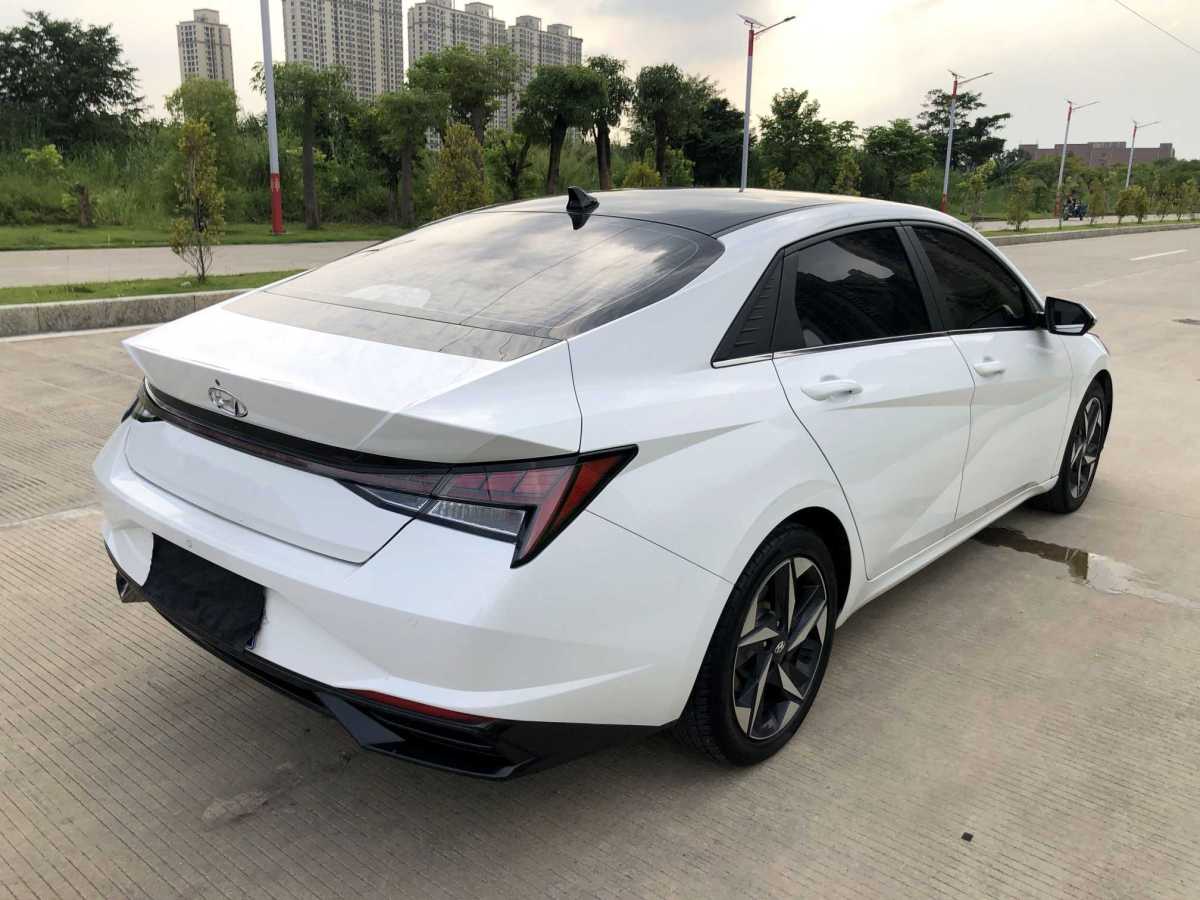 現(xiàn)代 伊蘭特  2021款 1.5L LUX尊貴版圖片