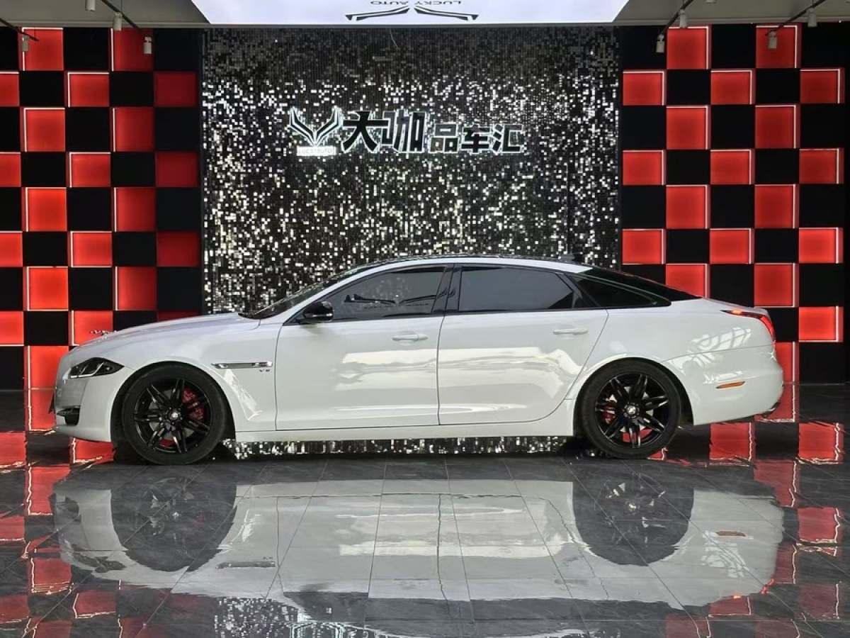 捷豹 XJ  2018款 XJL 3.0 SC 兩驅(qū)典雅商務(wù)版圖片