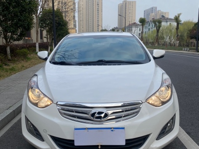 2013年2月 現(xiàn)代 朗動 1.6L 自動領(lǐng)先型圖片