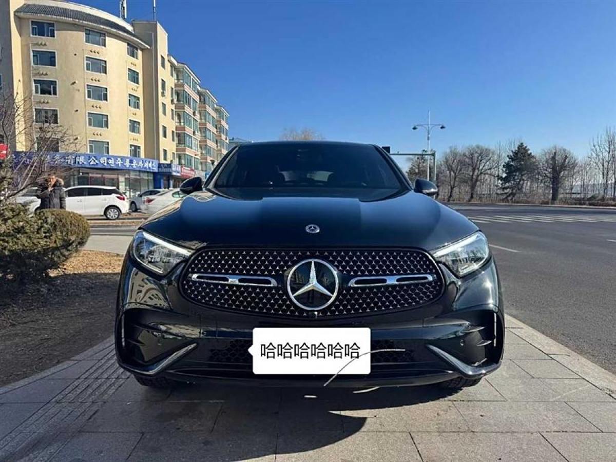 奔馳 奔馳GLC  2024款 GLC 260 4MATIC 轎跑SUV圖片