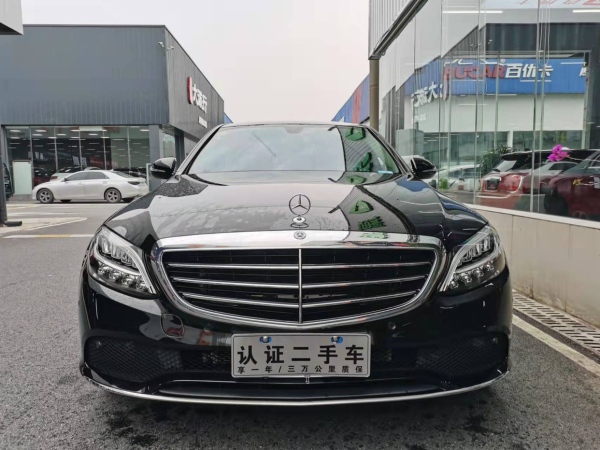 奔驰 奔驰C级  2019款 C 260 L