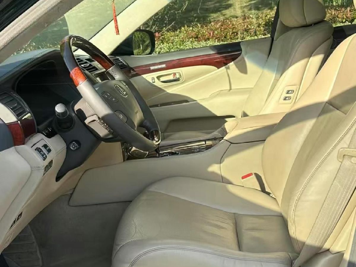 雷克薩斯 LS  2010款 LS460L 4.6 加長版圖片