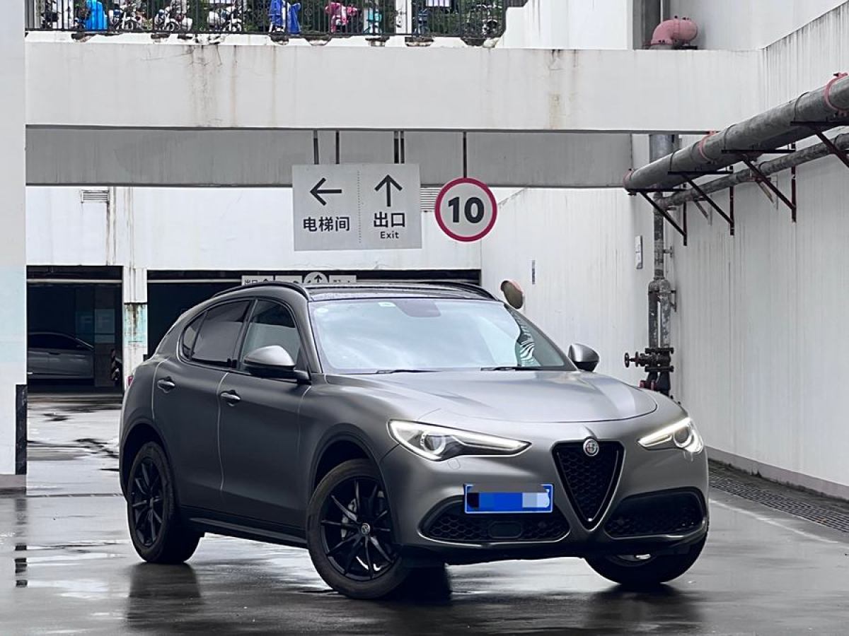 2019年2月阿爾法·羅密歐 Stelvio  2017款 2.0T 280HP 豪華版