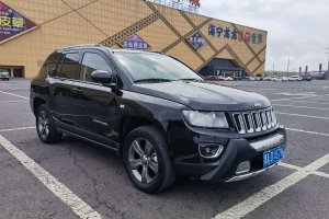 指南者 Jeep 改款 2.4L 四驅(qū)舒適版