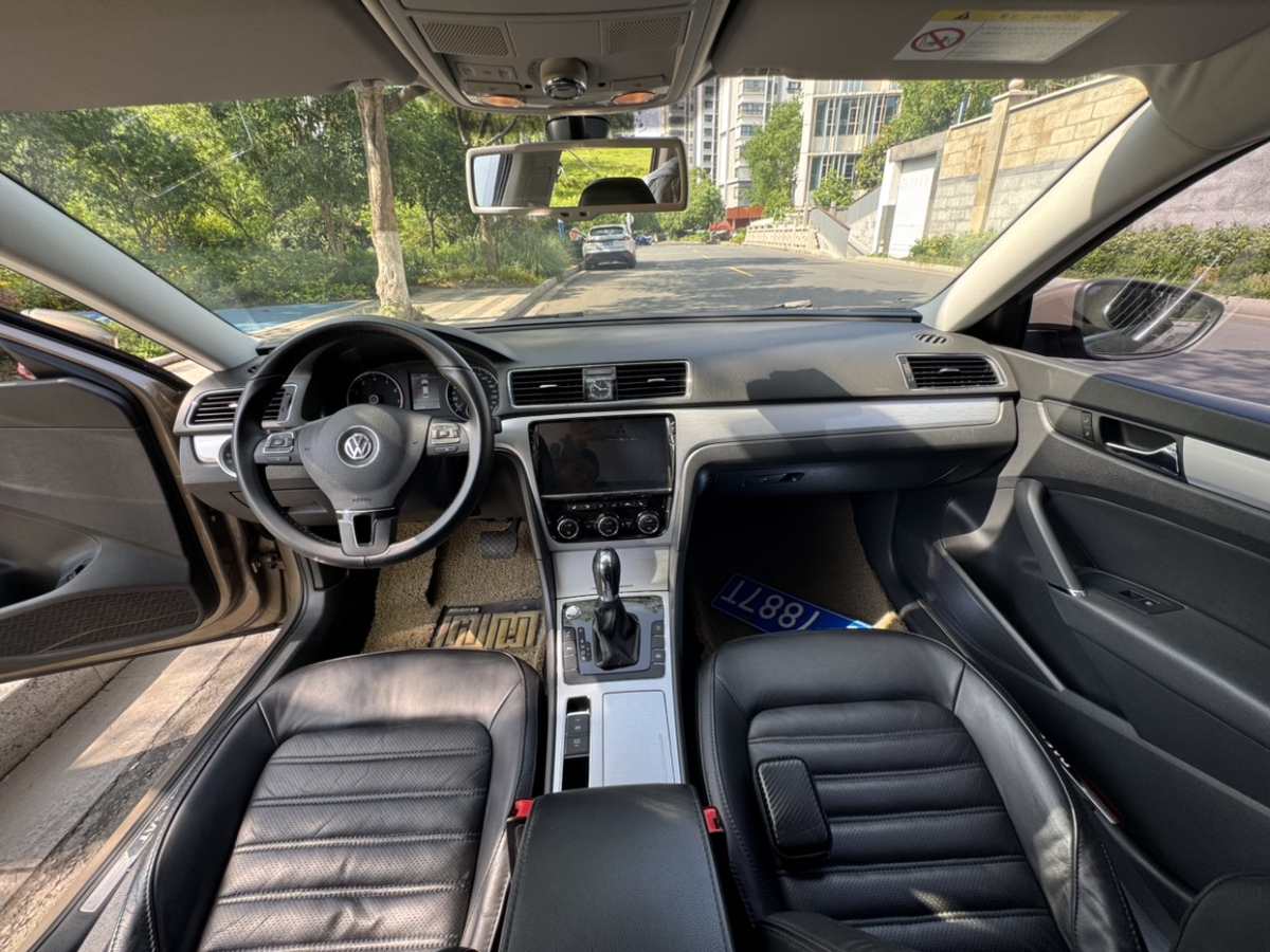 大眾 帕薩特  2015款 1.8TSI DSG御尊版圖片