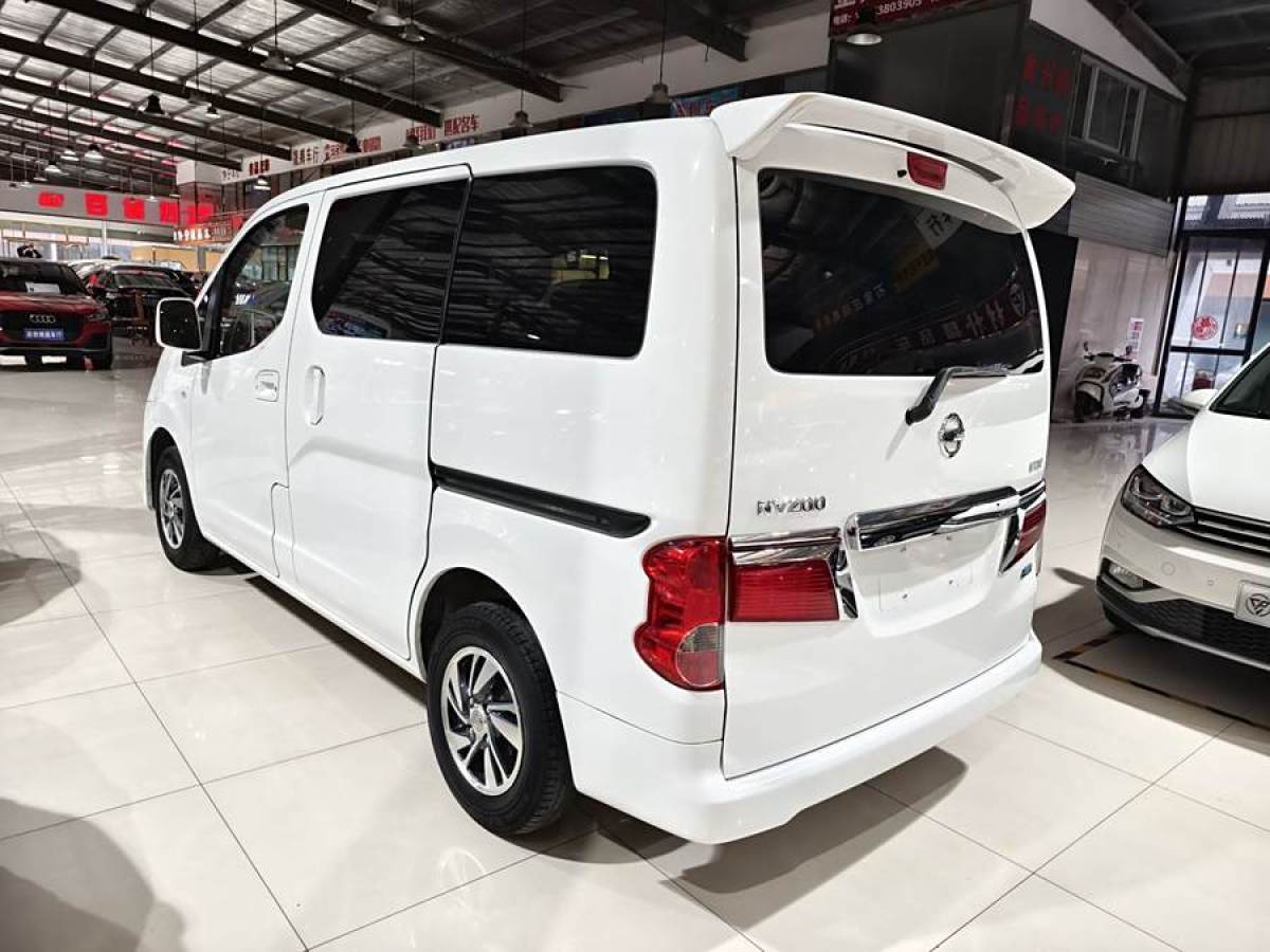 日產(chǎn) NV200  2018款 1.6L CVT尊享型圖片