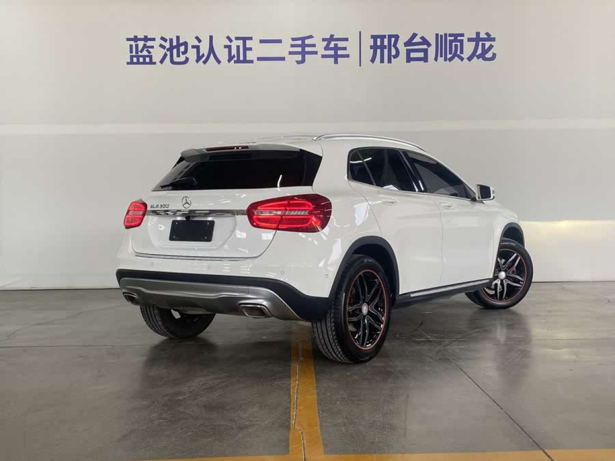 奔馳 奔馳GLA  2016款 GLA 200 時尚型圖片