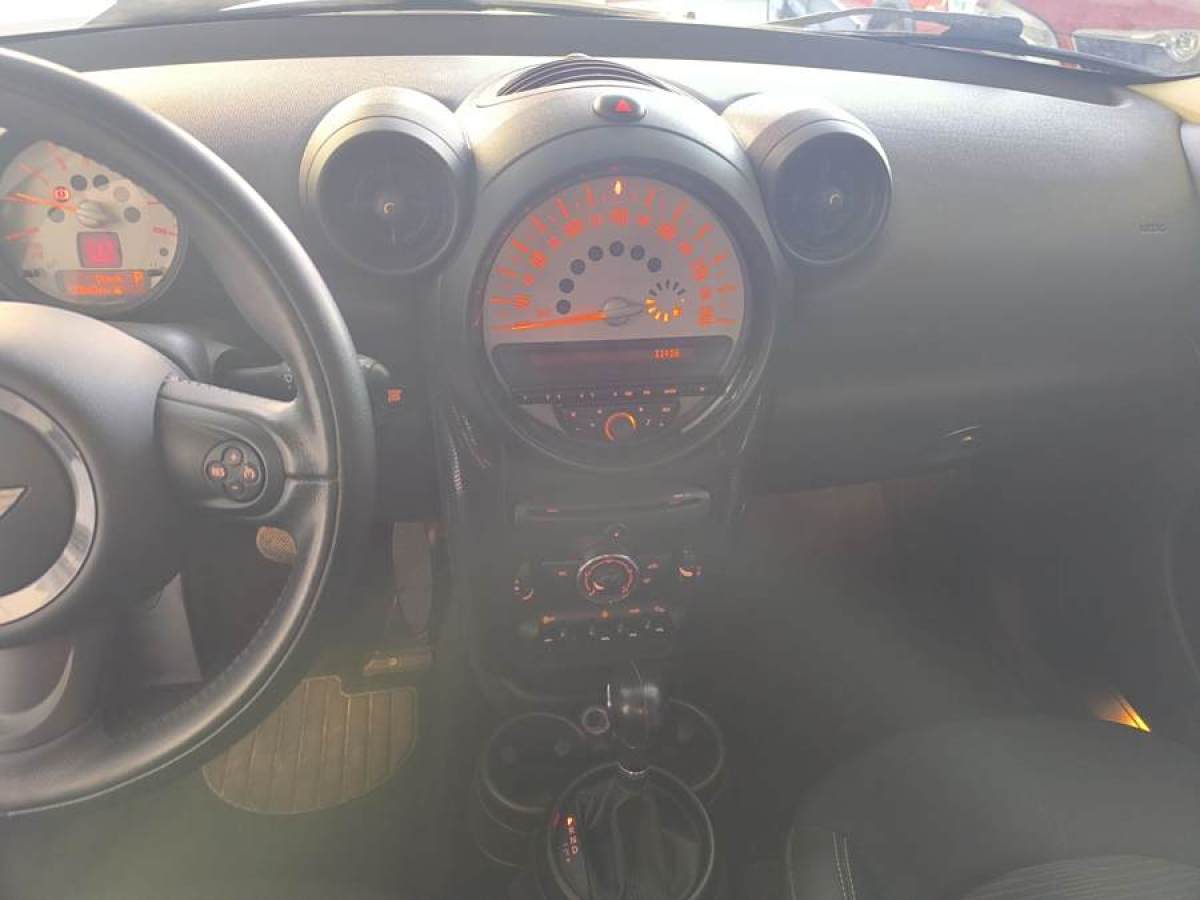 MINI COUNTRYMAN  2014款 1.6T COOPER ALL4 Fun圖片