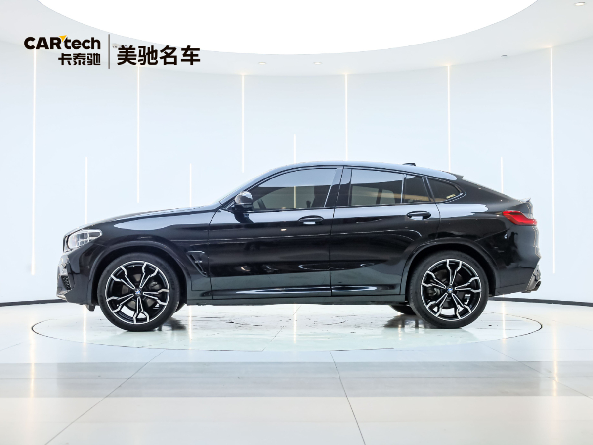 宝马 宝马X4  2020款 xDrive25i M越野套装图片