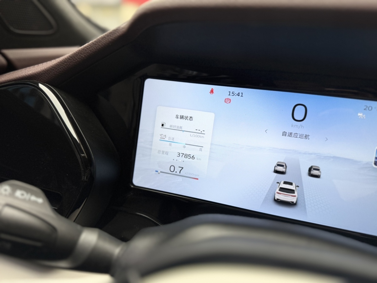 吉利 星越L  2021款 2.0TD DCT EVO兩驅(qū)尊貴型圖片