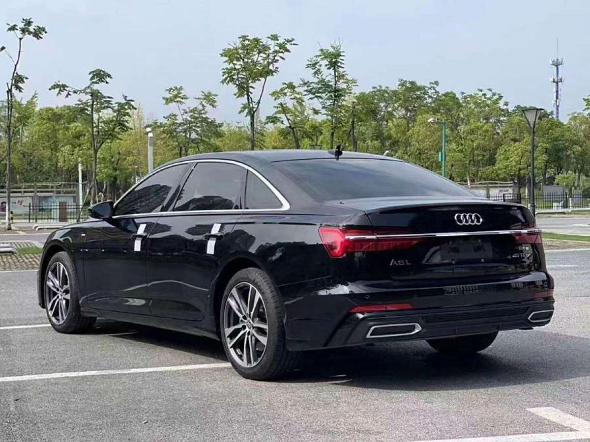 2021年7月奧迪 奧迪A6L  2021款 40 TFSI 豪華動感型