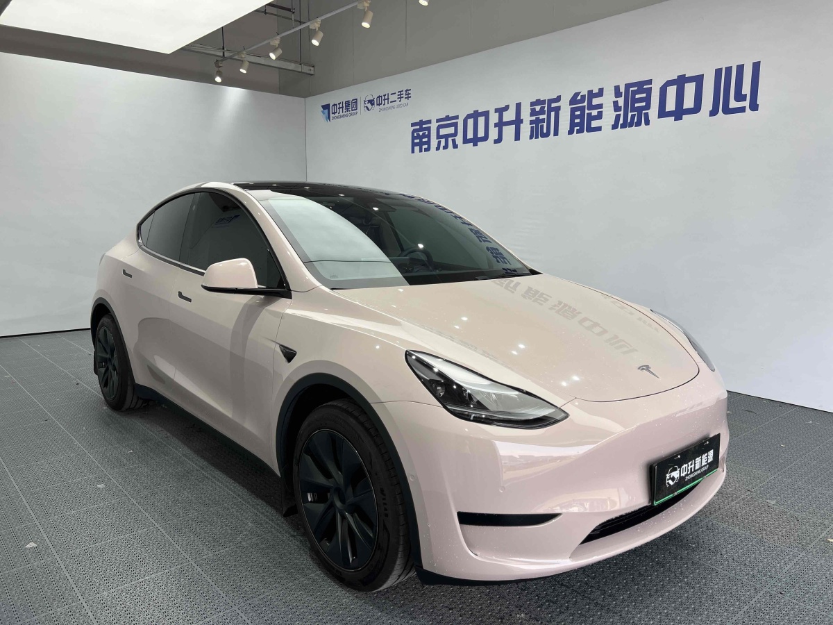 特斯拉 Model 3  2023款 煥新版 后輪驅(qū)動圖片